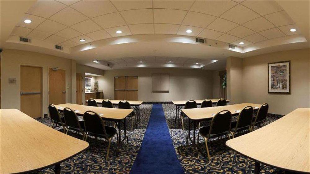 Holiday Inn Express Hotel & Suites Memphis Southwind By Ihg Exterior foto